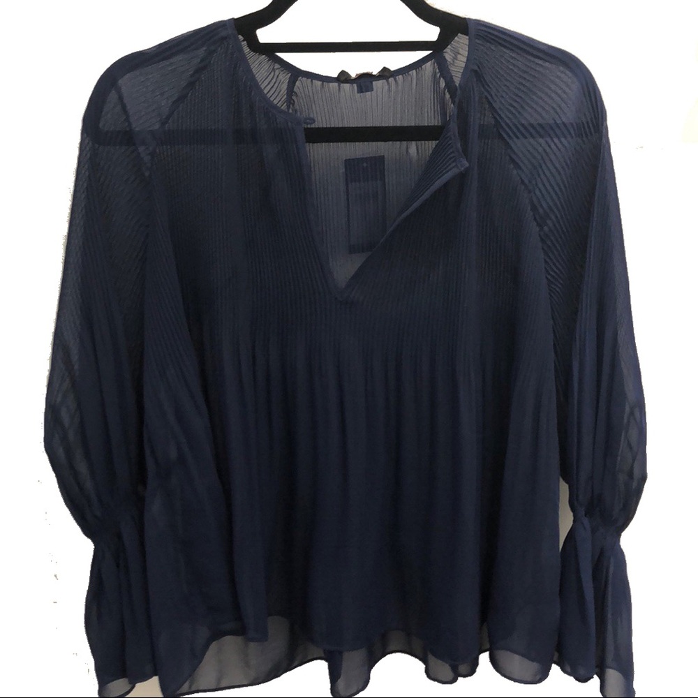 Women’s Blouse